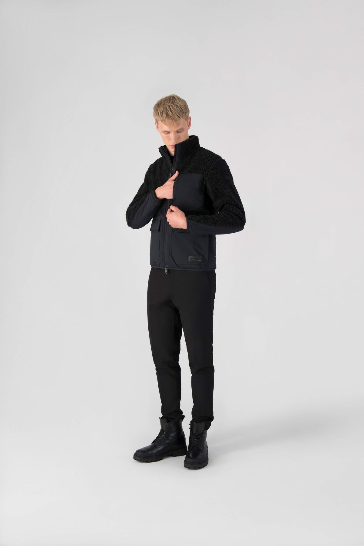 Kepler Men's Berber Zip Front Sweater in hip length, premium berber and stretch ripstop fabrication, Primaloft Gold Insulation Active+, two-way centre-front zipper, zipper pocket at left chest, magnetic closure flap pockets at waist with additional side-entry pockets, in Heat Map