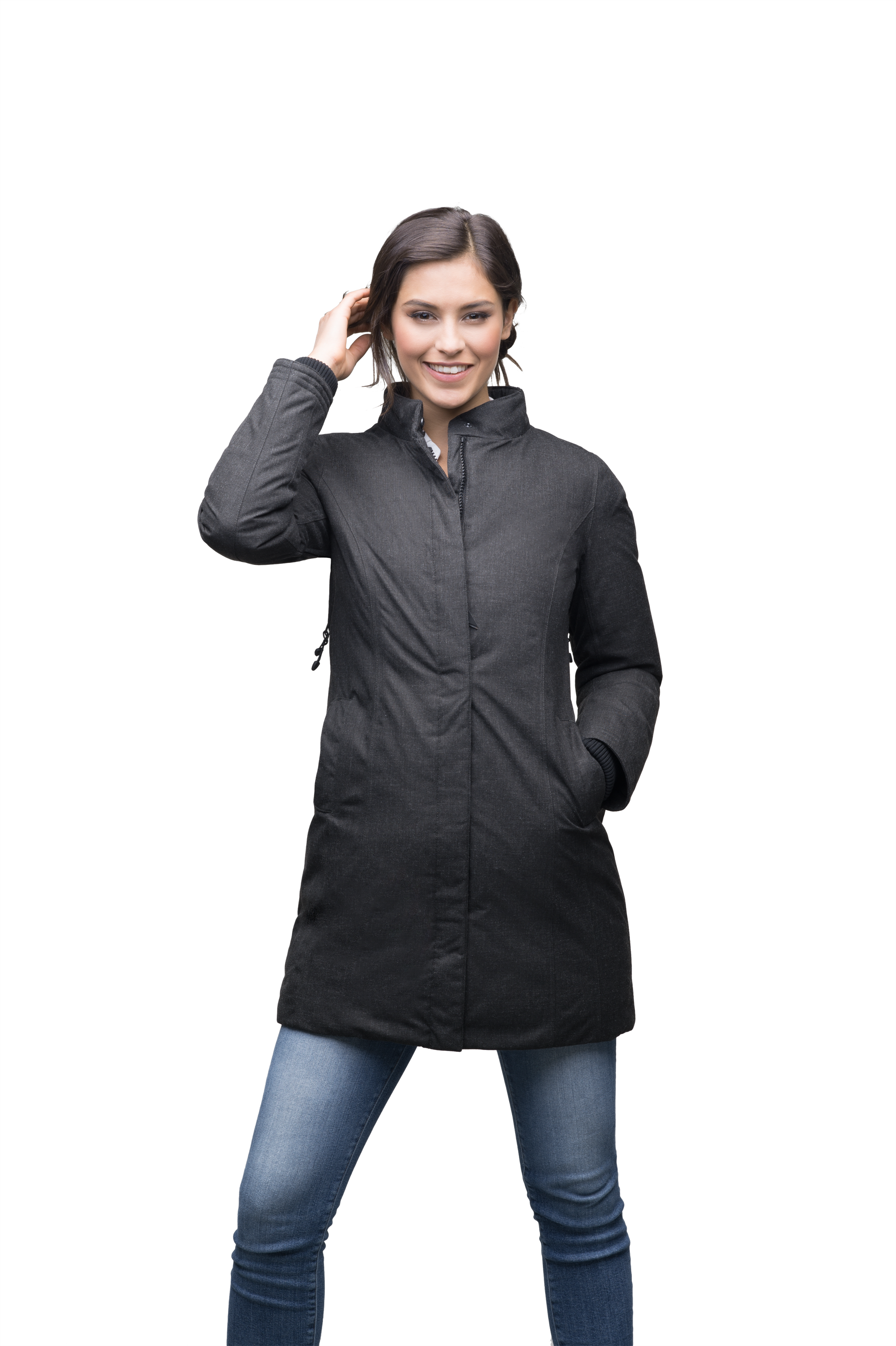 Ladies thigh length down-filled coat with removable fur collar in Black
